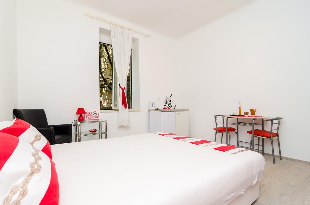 Apartment Caceris دوبروفينك المظهر الخارجي الصورة